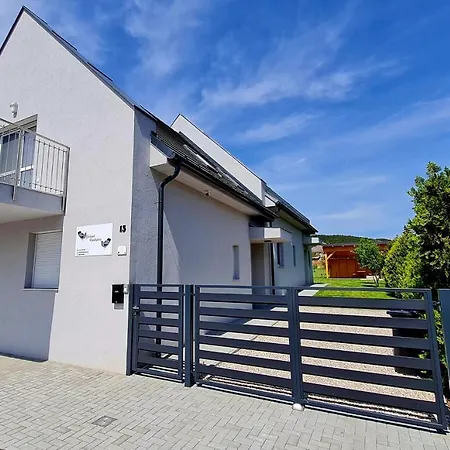 Galamb Vendeghaz Apartment Vonyarcvashegy