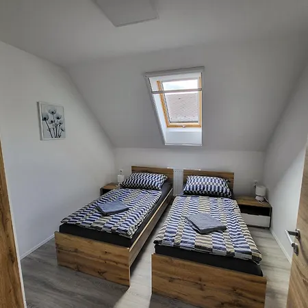 Galamb Vendeghaz Apartment Vonyarcvashegy