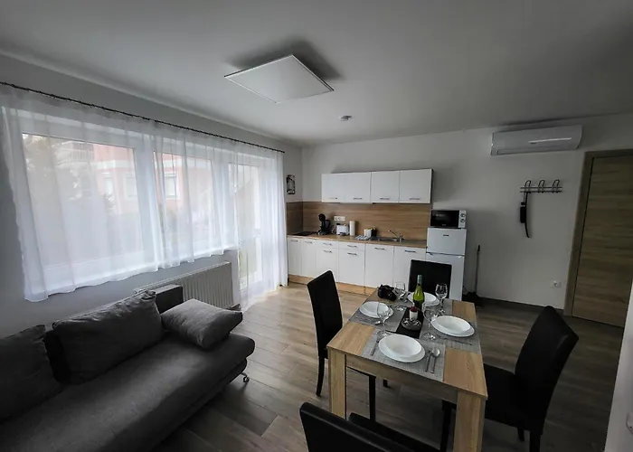 Galamb Vendeghaz Apartment *